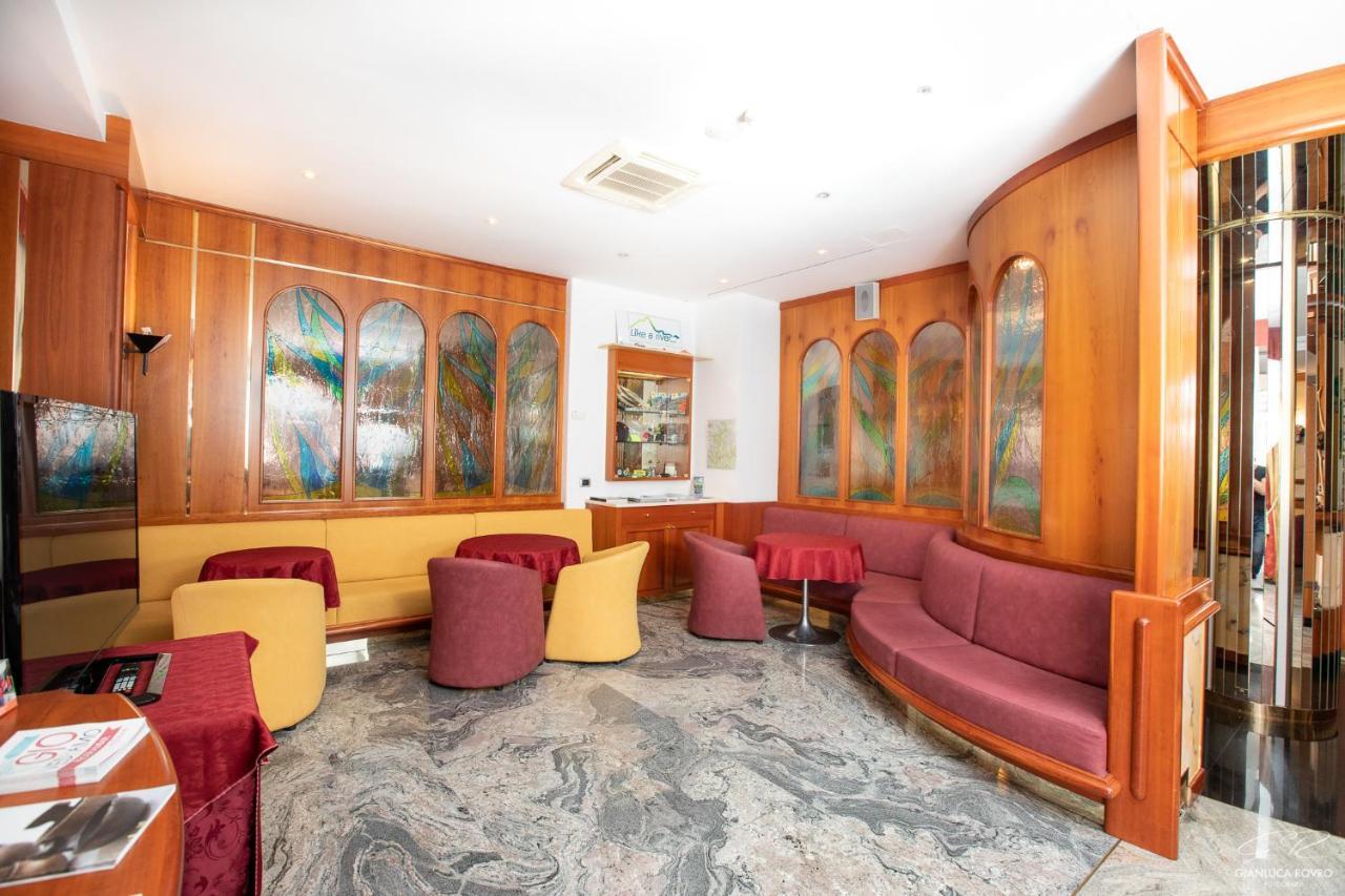 Hotel Posta Comano Terme Exteriör bild
