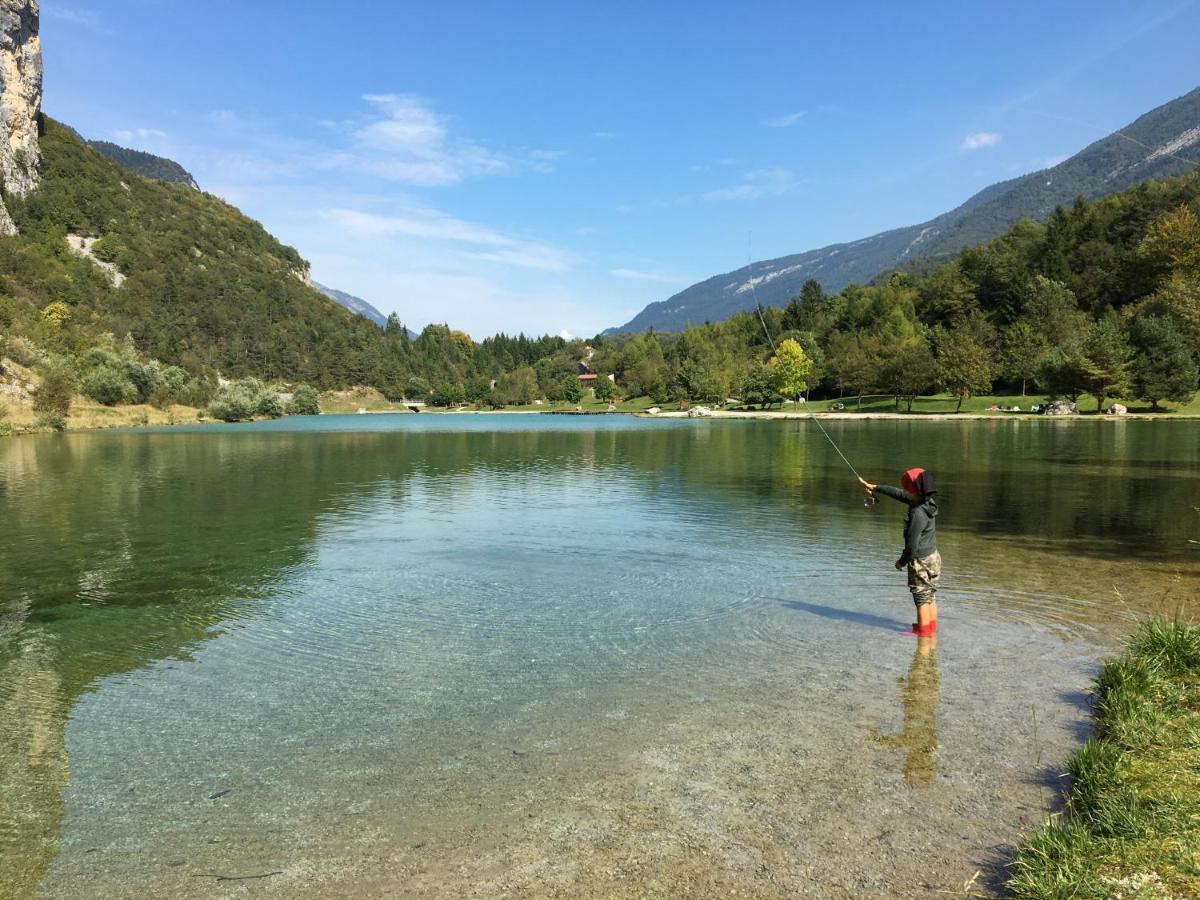 Hotel Posta Comano Terme Exteriör bild